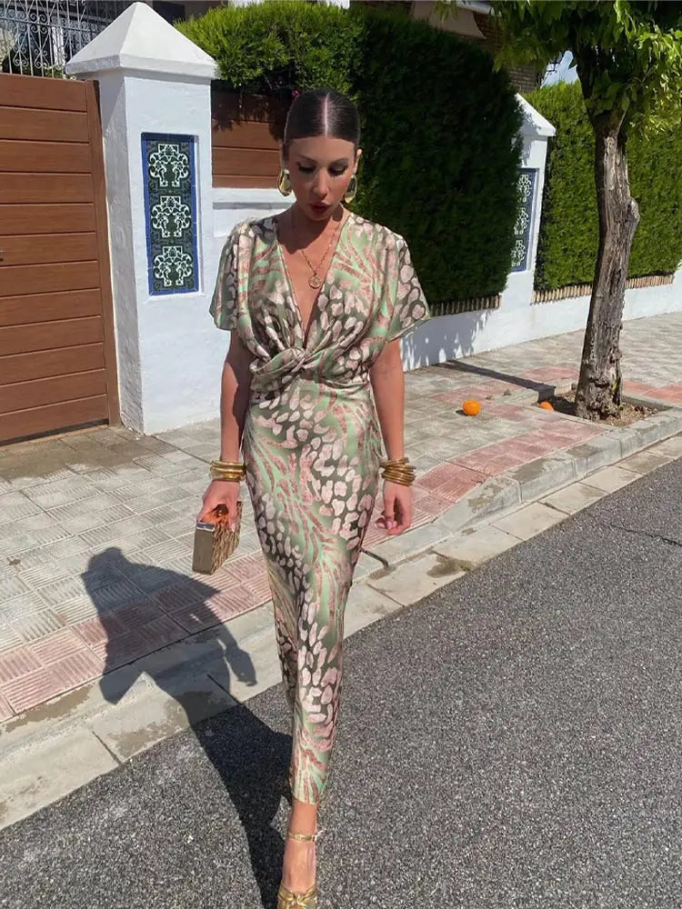 Clarandra | Robe Midi Cuivrée Élégante