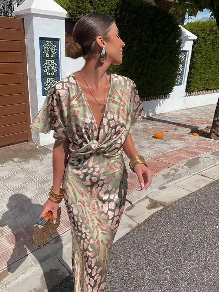 Clarandra | Robe Midi Cuivrée Élégante